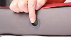 Exped MegaMat 10 LXW Slaapmat Rood -Cres Tenten Winkel 40112 exped megamat 10 lxwrubyred slaapmat