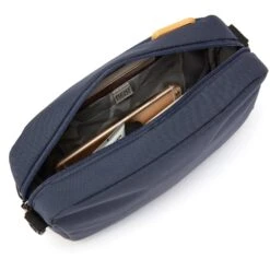 Pacsafe GO Crossbody Anti-diefstal Schoudertas -Cres Tenten Winkel 87508 pacsafe go crossbody anti diefstal schoudertas