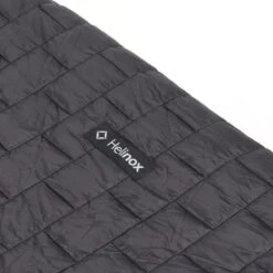 Helinox Dog Cot Warmer Quilt L - Omkeerbaar -Cres Tenten Winkel 90378 helinox dog cot warmer quilt l omkeerbaar