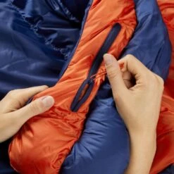 RAB Ascent 700 Mummy Slaapzak Dons Donkerblauw -Cres Tenten Winkel 91374 rab ascent 700 mummy slaapzak dons